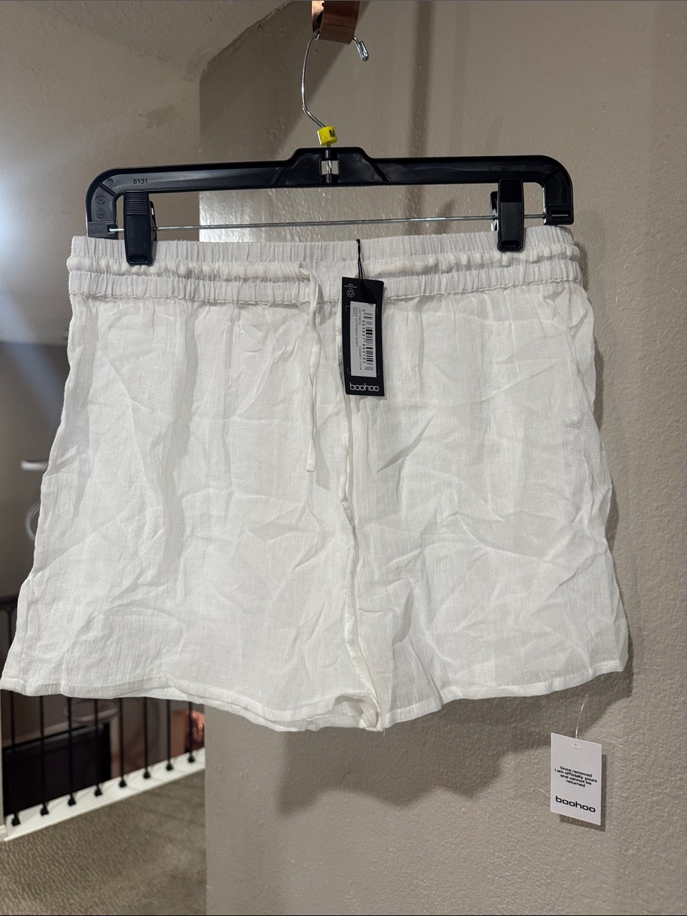 Boohoo White Linen-Blend Drawstring Womenβs Shorts